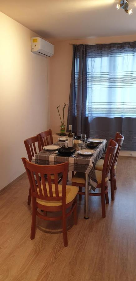Family Holiday Apartments Breez 1 Варна Екстер'єр фото