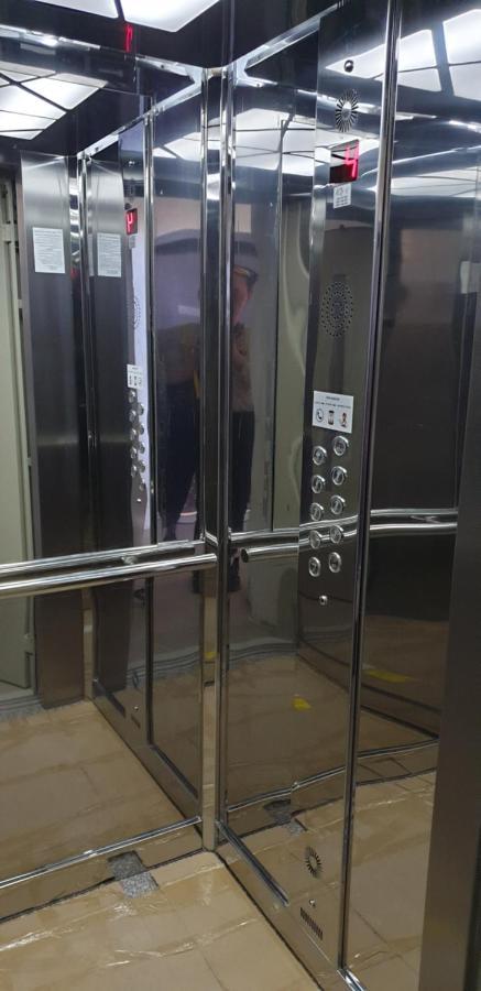 Family Holiday Apartments Breez 1 Варна Екстер'єр фото